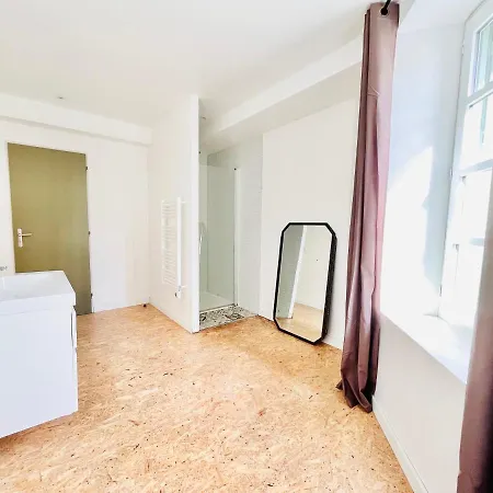 Au Pied De La Cite Holiday home